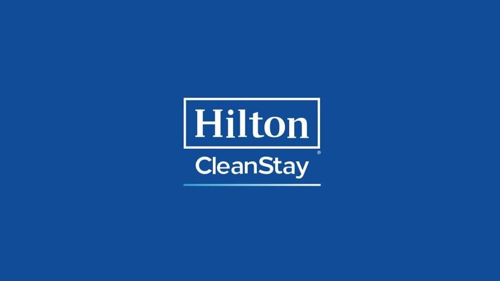 Hilton Mall Of Istanbul Luaran gambar Hilton CleanStay logo