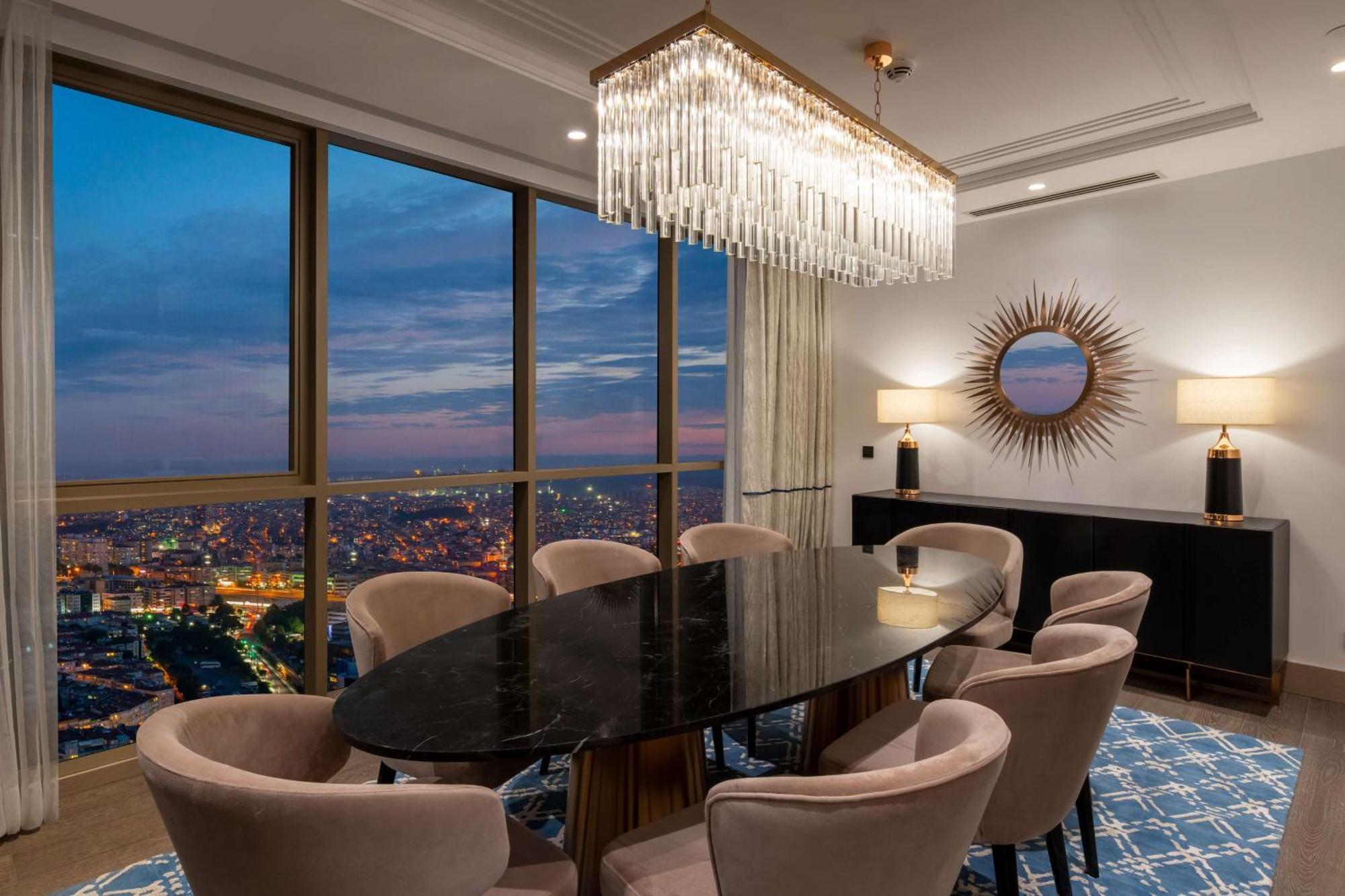 Hilton Mall Of Istanbul Luaran gambar A dining room in a penthouse