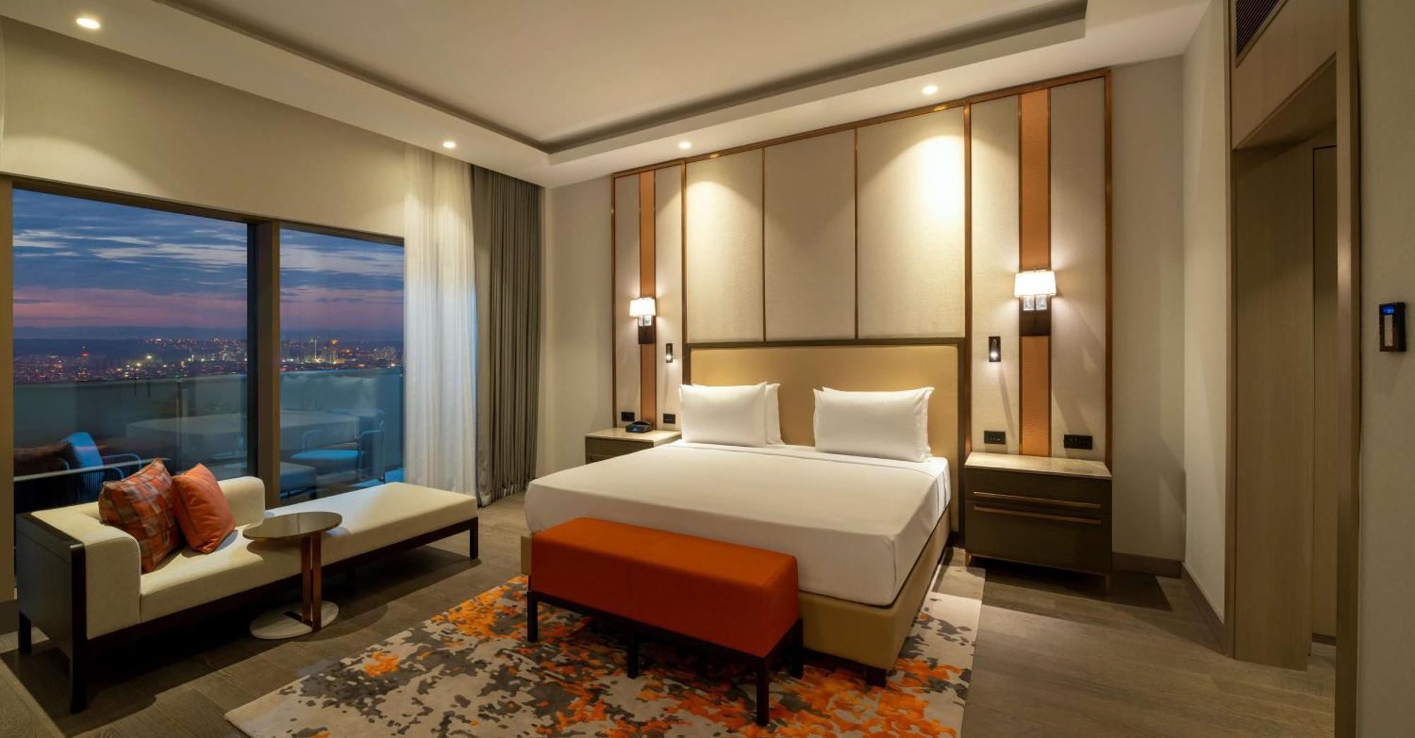 Hilton Mall Of Istanbul Luaran gambar A bedroom at the hotel