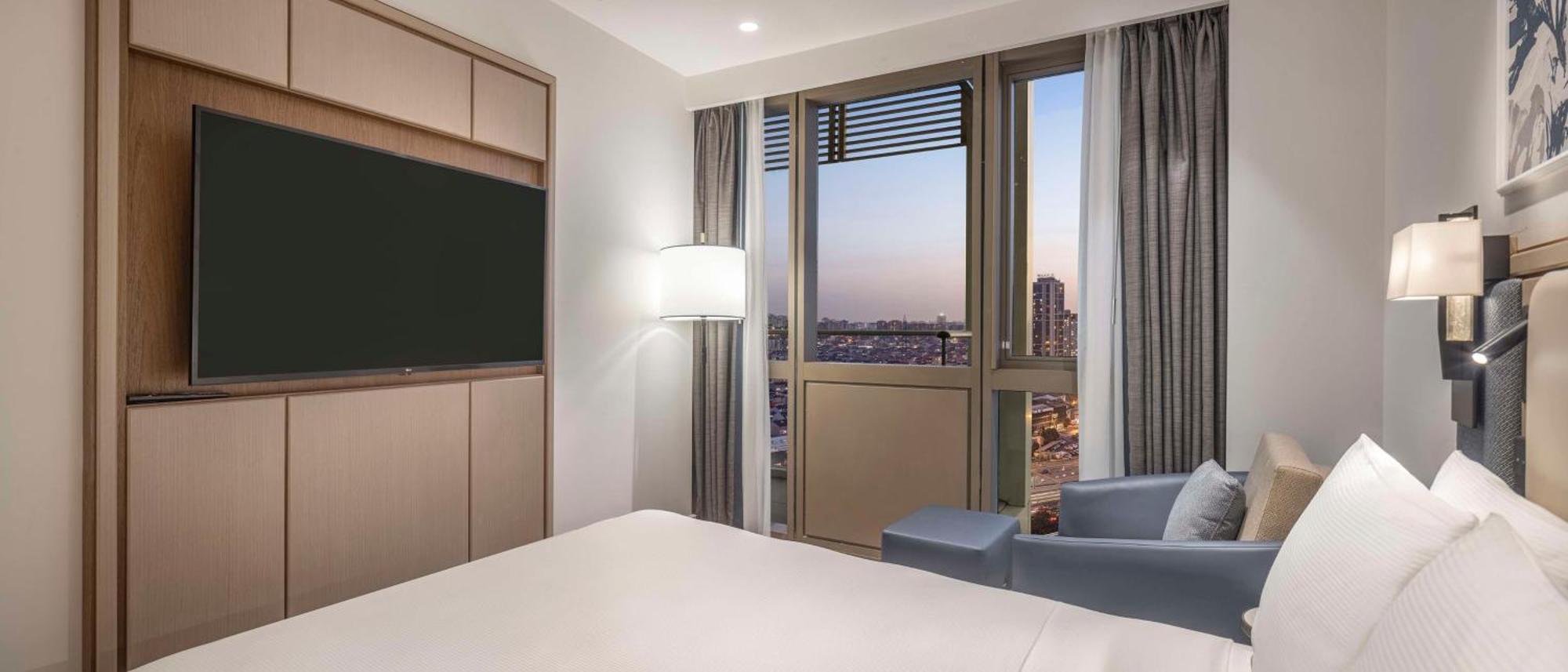 Hilton Mall Of Istanbul Luaran gambar A bedroom at the hotel